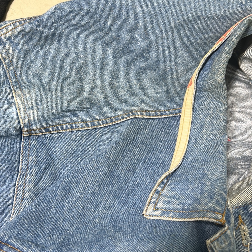 Men’s Vintage Y2K Planet Hollywood Atlantic City Jean Jacket Embroidered Logo - Picture 11 of 11